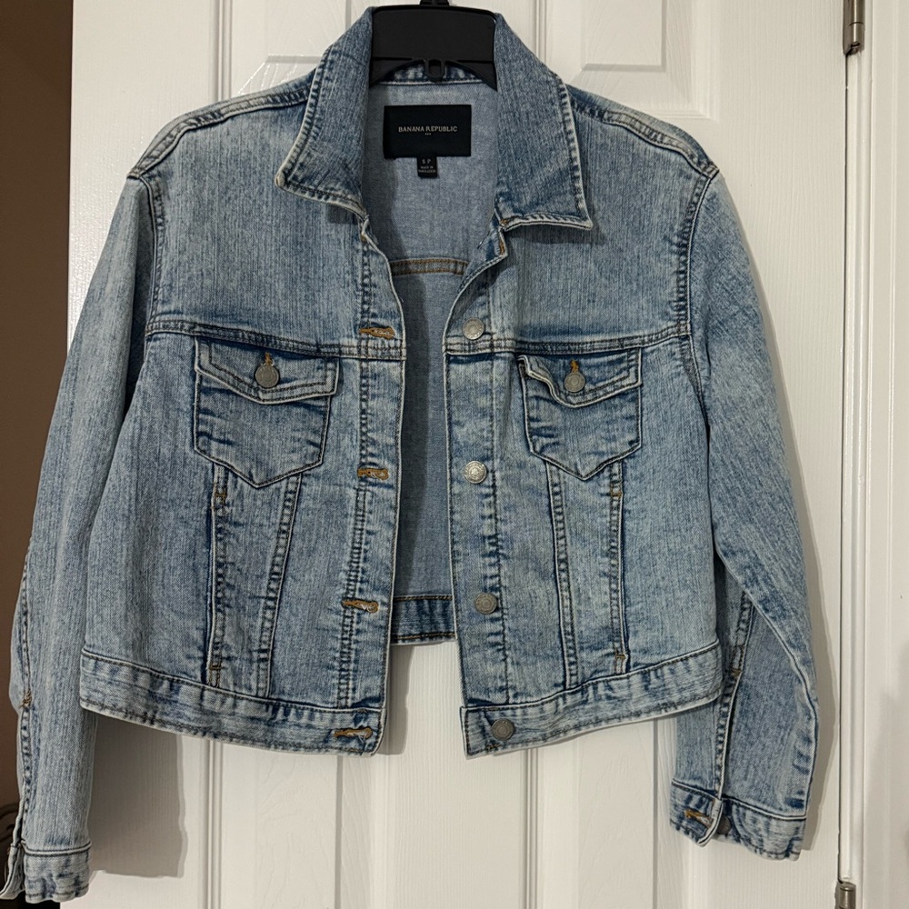 Banana Republic Small Petite Denim Jean Jacket